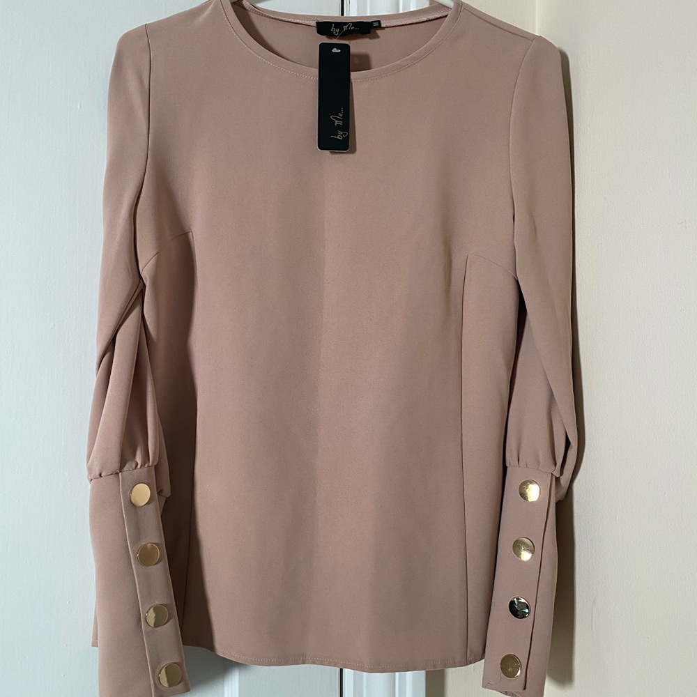 By Me Womens M long sleeve top with gold buttons NWT
